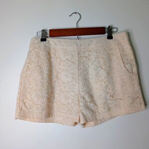 Tulle Highwaisted Women Lace Shorts Size 6